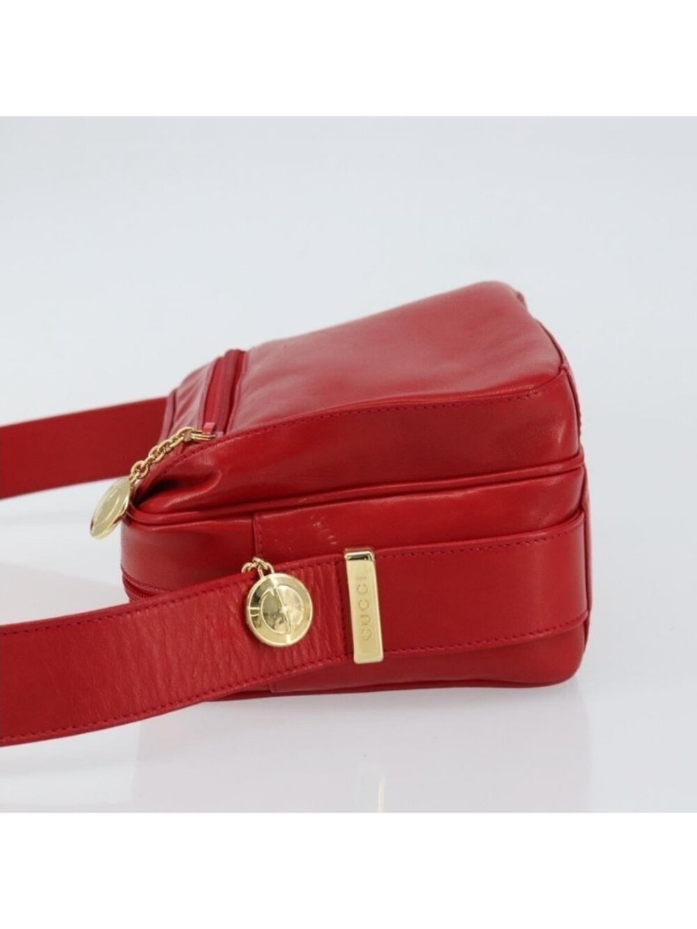 Authentic GUCCI Shoulder Bag Leather Red Gold - Picture 12 of 16